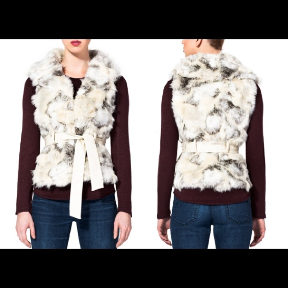 blanc noir faux fur vest